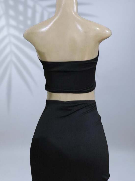 Black Cutout Two-Piece Set – Ruched Maxi Skirt ✧ L - Picture 5 of 5